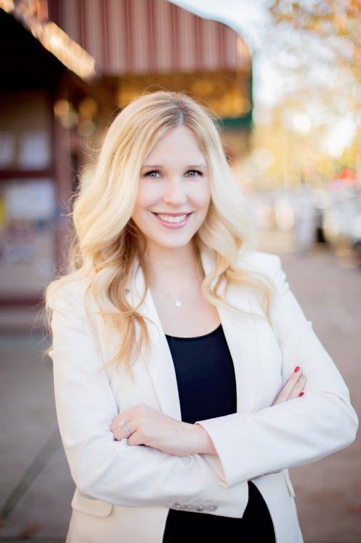 Mariah Stand Arms Cross Insurance Agent Yuba City