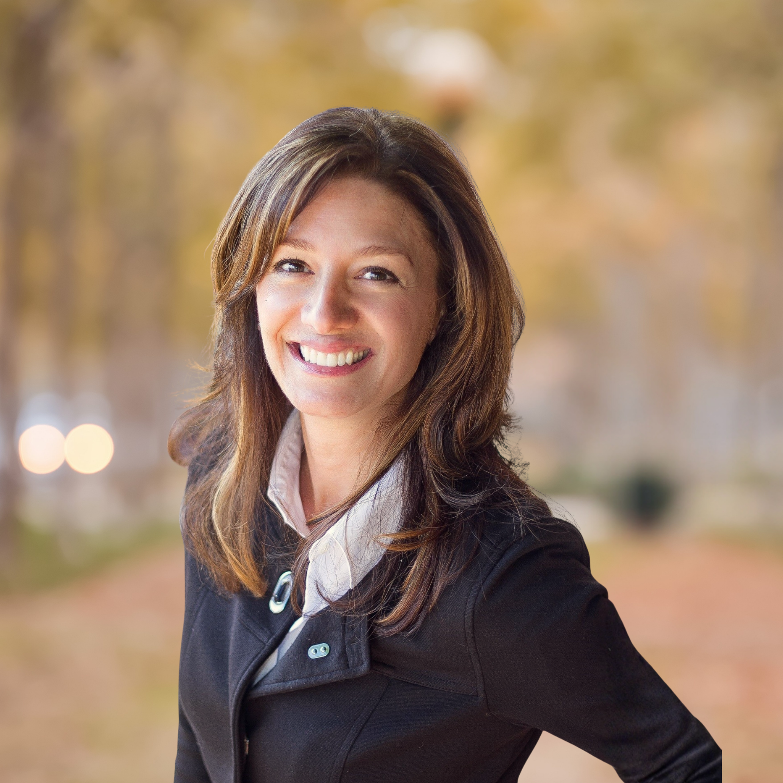 lori b portrait (1)